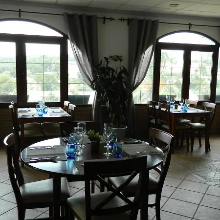 호텔 Restaurant Baladrar *