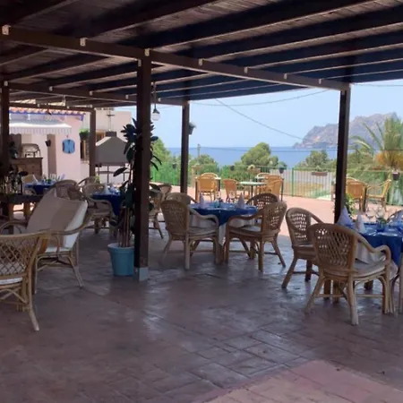 Hotel Restaurant Baladrar *