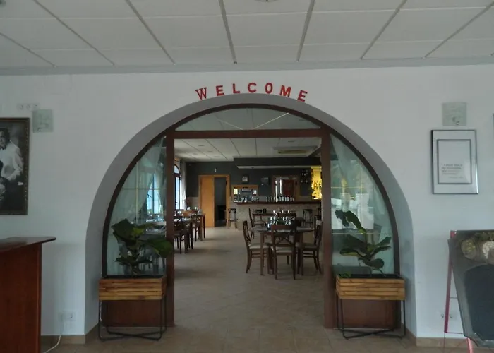 Restaurant Baladrar 호텔 *