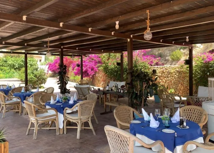 ホテル Restaurant Baladrar